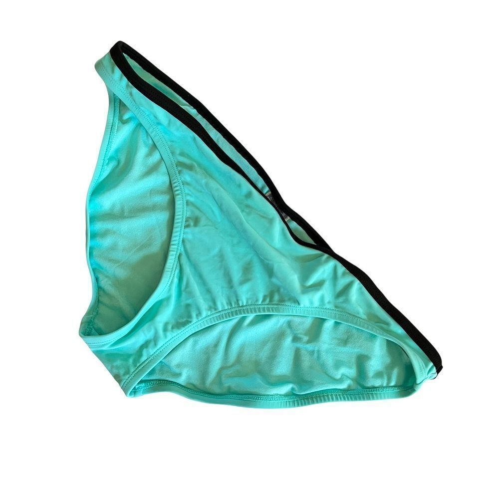 Converse Bikini Bottom
